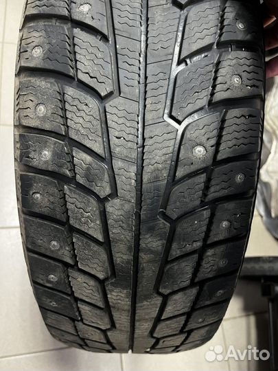 Michelin Latitude X-Ice North 215/60 R17 96