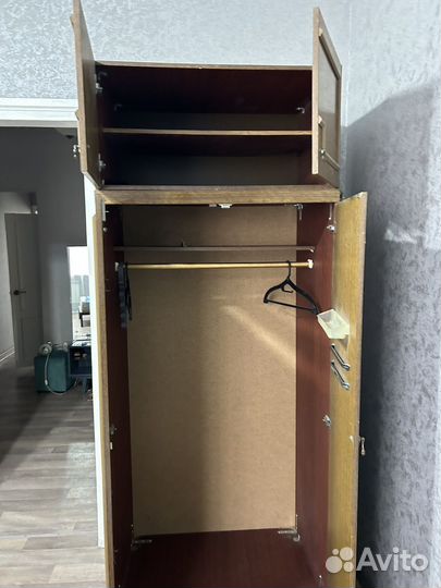 Шкаф с антресолью