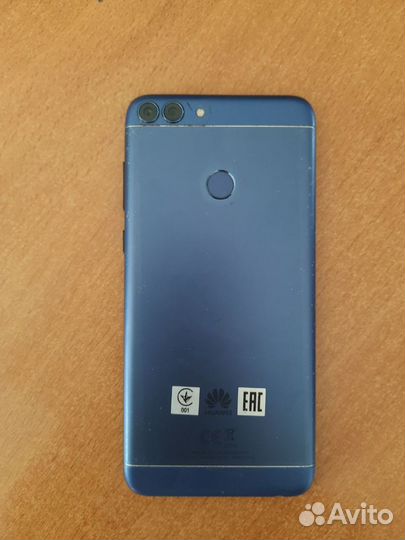 HUAWEI P Smart, 3/32 ГБ