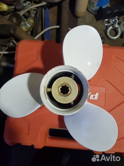 Продам винт от лодочного мотора