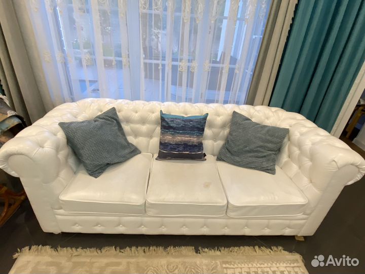 Диваны Честер