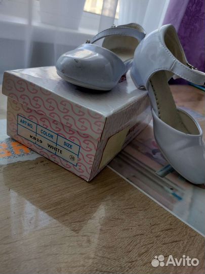 Босоножки для девочки