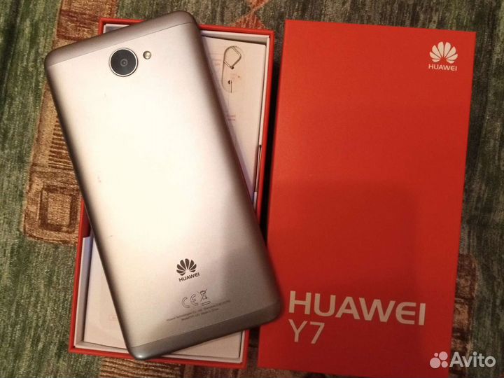 HUAWEI Y7, 2/16 ГБ