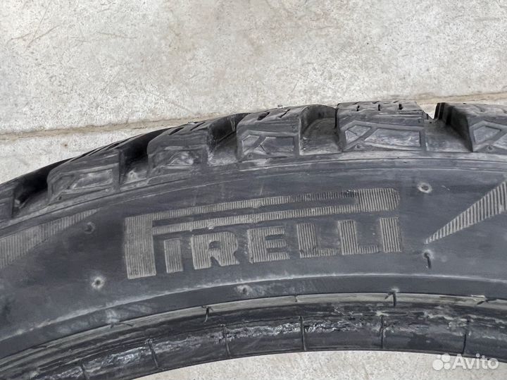 Pirelli Scorpion Ice Zero 2 315/30 R22 107H