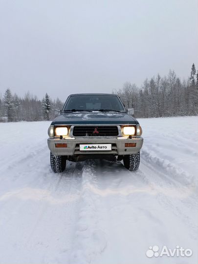 Mitsubishi L200 2.5 МТ, 1995, 345 175 км