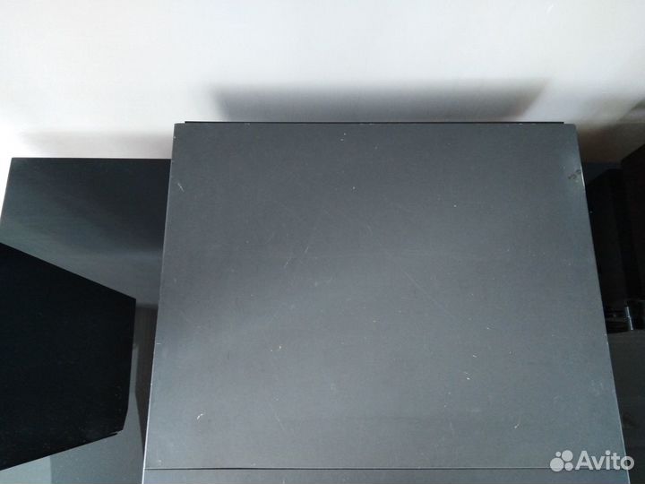 Panasonic S-VHS видеомагнитофон NV-FS800