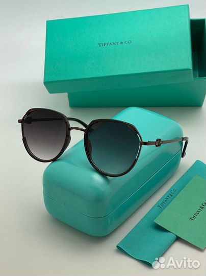 Солнцезащитные очки Tiffany