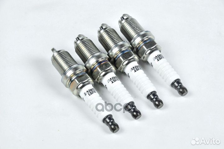 Свеча зажигания /BKR5EKB11/K16TR11 JPS1002 Just