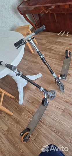 Самокат Roces