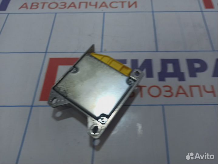 Блок управления AIR BAG Kia Spectra 0K2DK677F0A