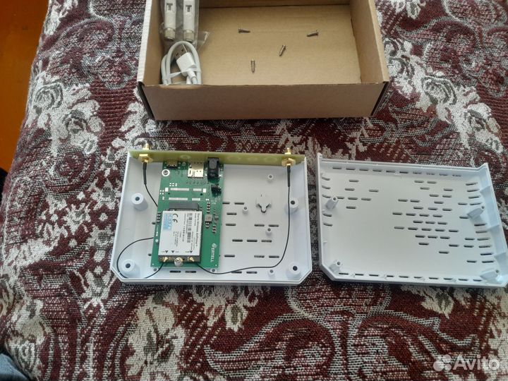 LTE Cat.6 Sierra Wireless EM7455 в корпусе vertell