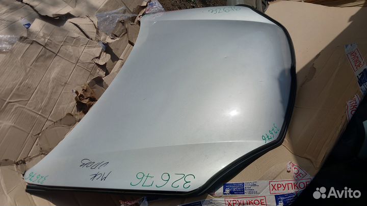 Volkswagen Golf 5 03-09г Jetta 05-11г капот серебо