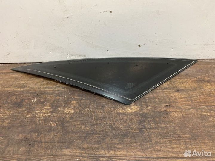 Форточка кузова Audi A6 C4 ABC 1996