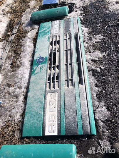 Продам облицовку,капот даф 95