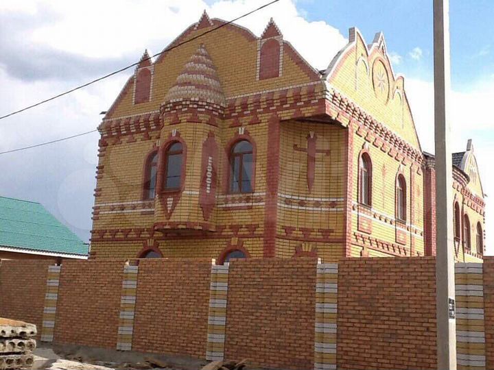 Коттедж 408,1 м² на участке 30,5 сот.