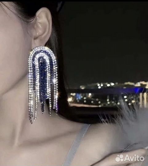 Вечерние серьги новые