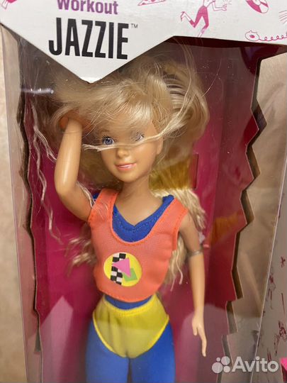 Barbie Jazzie Teen looks