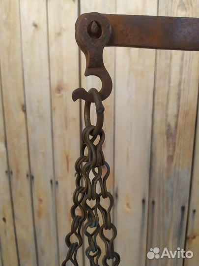 Антикварные равно-плечевые весы