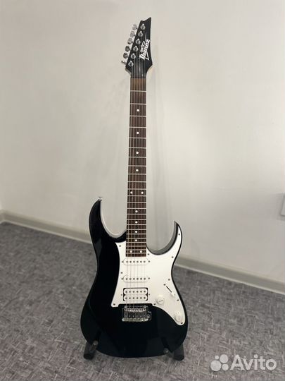 Электрогитара Ibanez GRG140-BK + чехол+ стойка