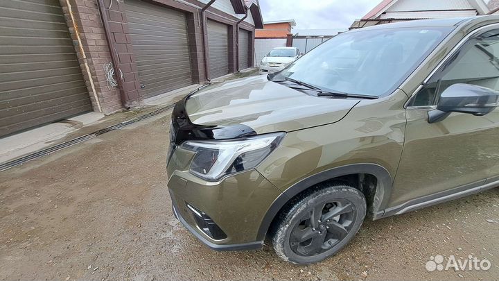 Дефлектор капота (Classic черный ) Subaru Forester