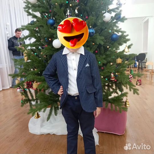 Костюм с брюками