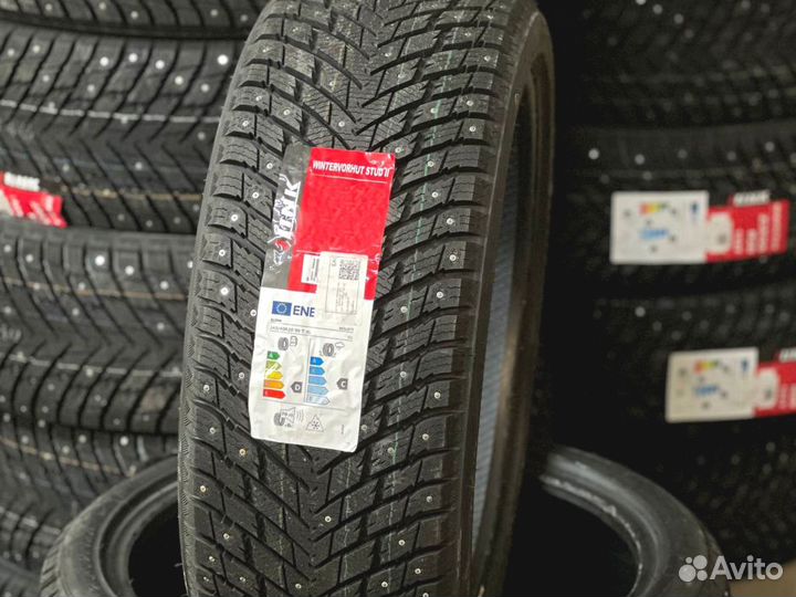 iLink Wintervorhut Stud II 225/45 R18 83T
