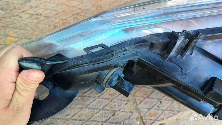 Фара правая Citroen C3 II