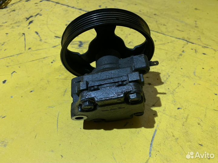 Насос гур Mazda 3 BK 2006 - 2009