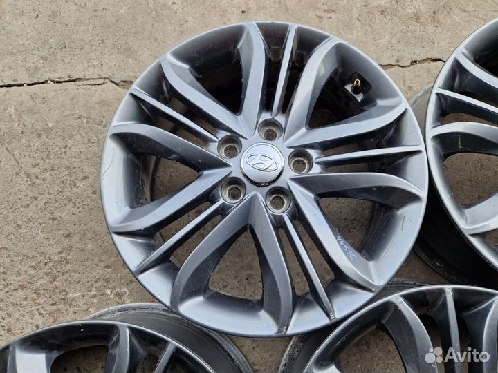 Продам диски Hyundai R17 5x114,3