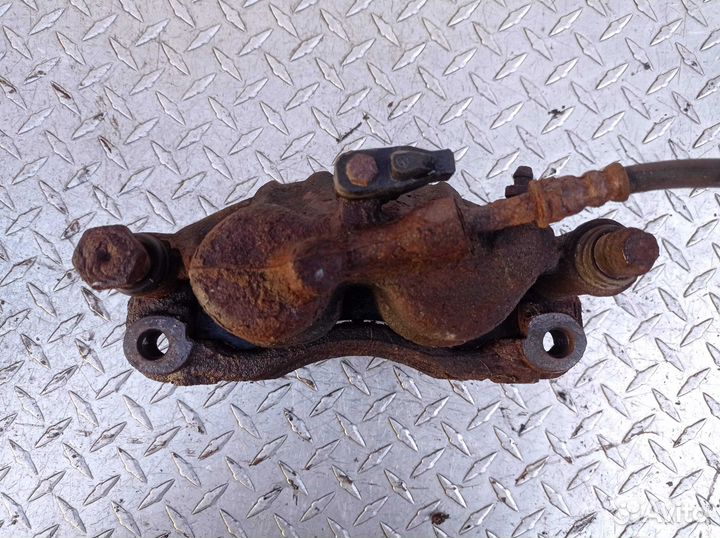 Суппорт передний левый Mercedes Sprinter W903