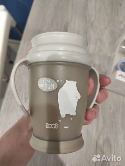 Непроливайка, поильник, силиконовый воротник