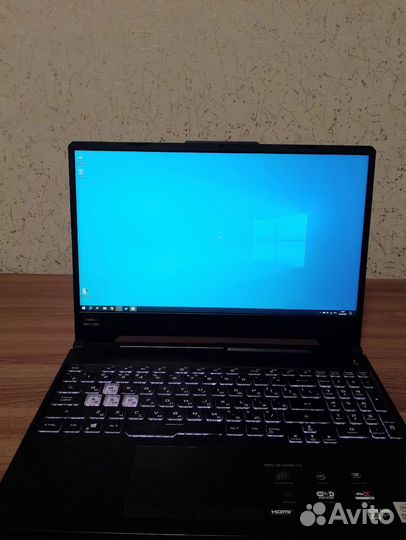 Ноутбук asus
