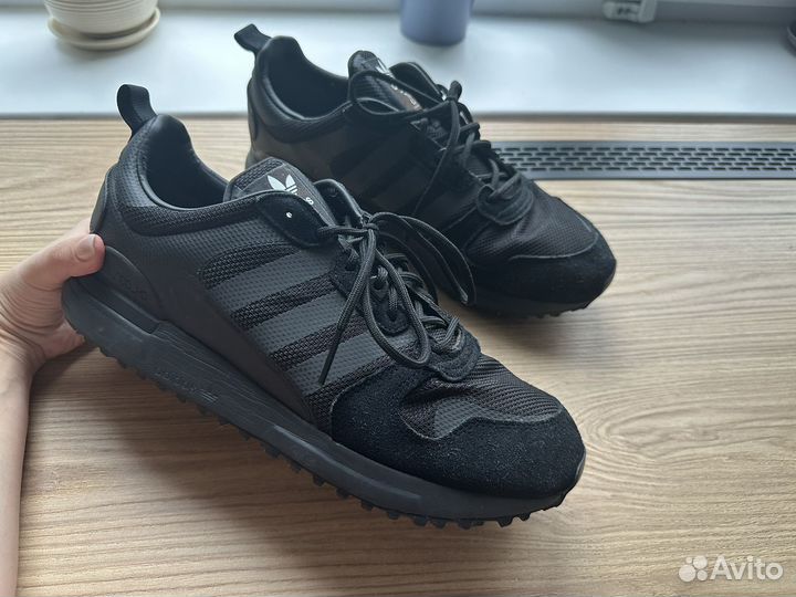Кроссовки Adidas ZX 700 HD 44 45