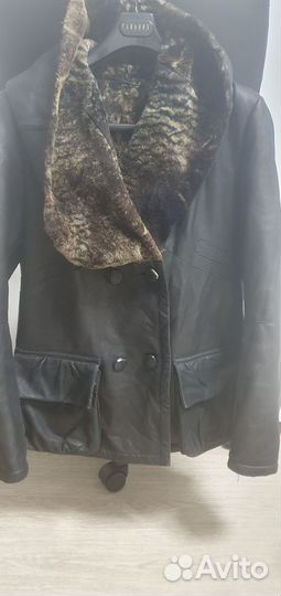 Дубленка натуральная женская короткая