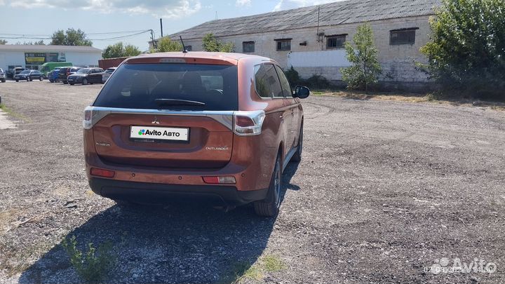 Mitsubishi Outlander 2.0 CVT, 2012, 121 000 км