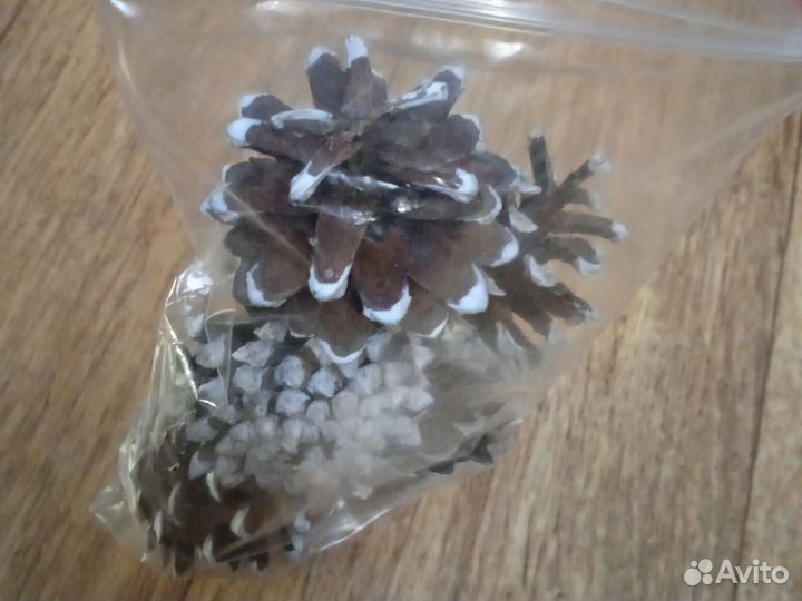 Елочные игрушки