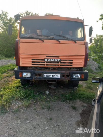 Мусоровозный контейнер