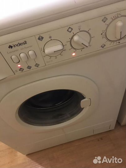 Стиральная машина indesit