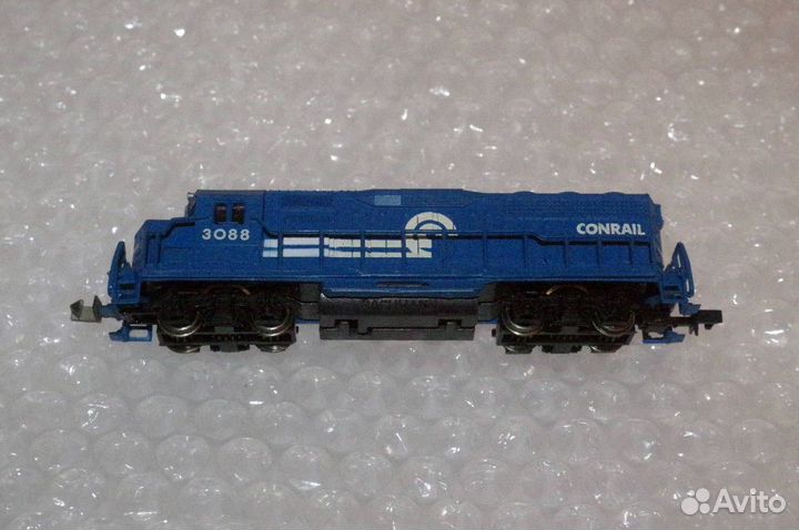 Тепловоз синий konrail, набор вагонов, N