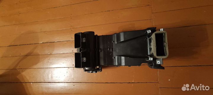 Распределитель воздуха Приора Halla кондиционер