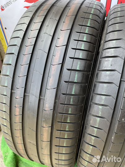 Pirelli P Zero PZ4 255/40 R21 102Y