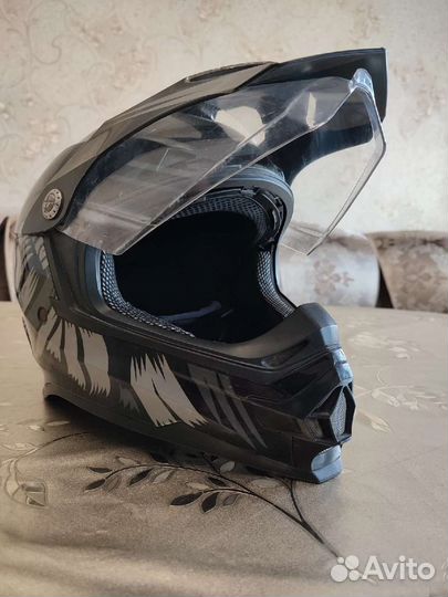 Шлем кроссовый бу