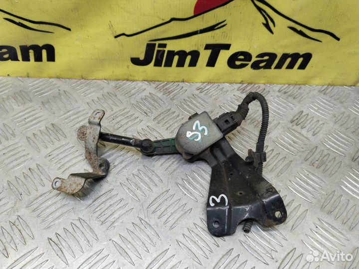 Датчик высоты дорожного просвета Audi S3 8P cdlc