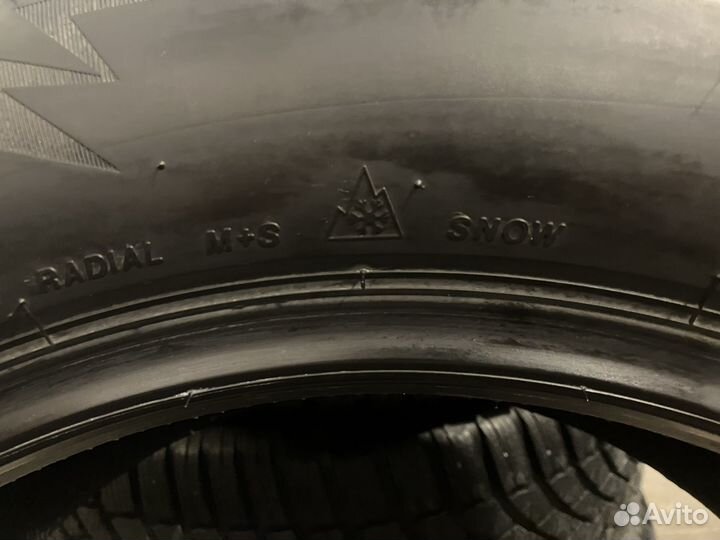 Bridgestone Blizzak LM-005 235/60 R18 107V