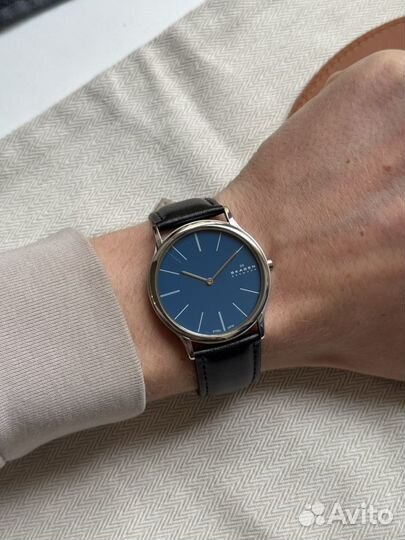 Наручные часы Skagen тонкие