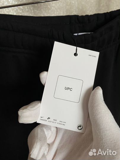 Мужские шорты Nike с вышивкой