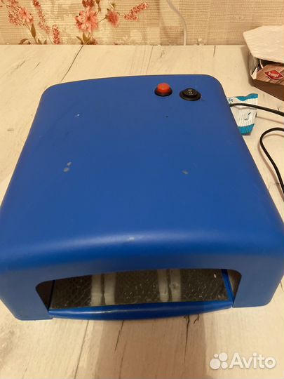 Лампа для ногтей