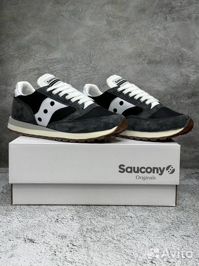 Кроссовки saucony