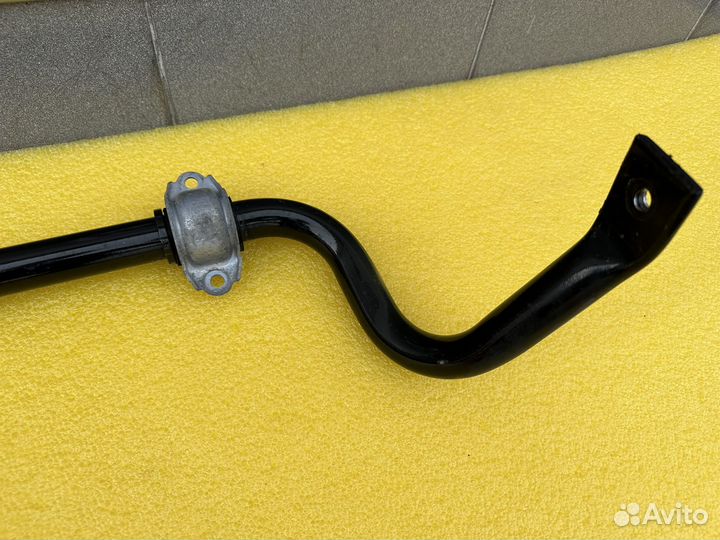 Стабилизатор передней подвески Porsche Macan 95B/2