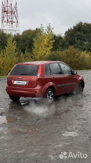 Ford Fiesta 1.6 AT, 2007, 154 564 км